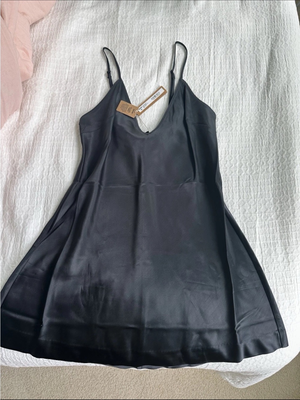 SKIMS Heavyweight Black Satin Cami Mini Dress Color: Onyx Size M NEW WITH TAGS